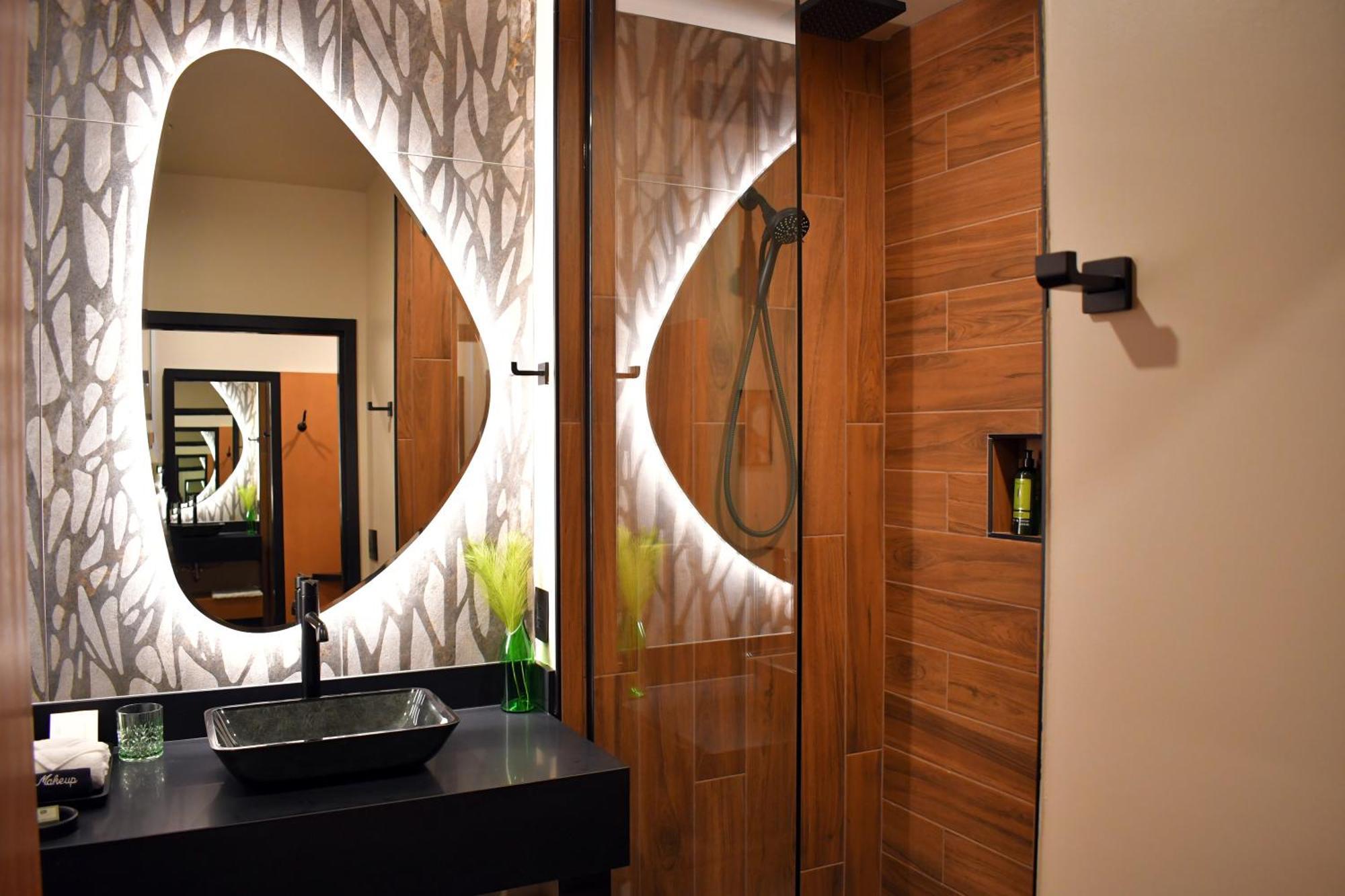 The Swiftwater Hotel Ngoại thất bức ảnh