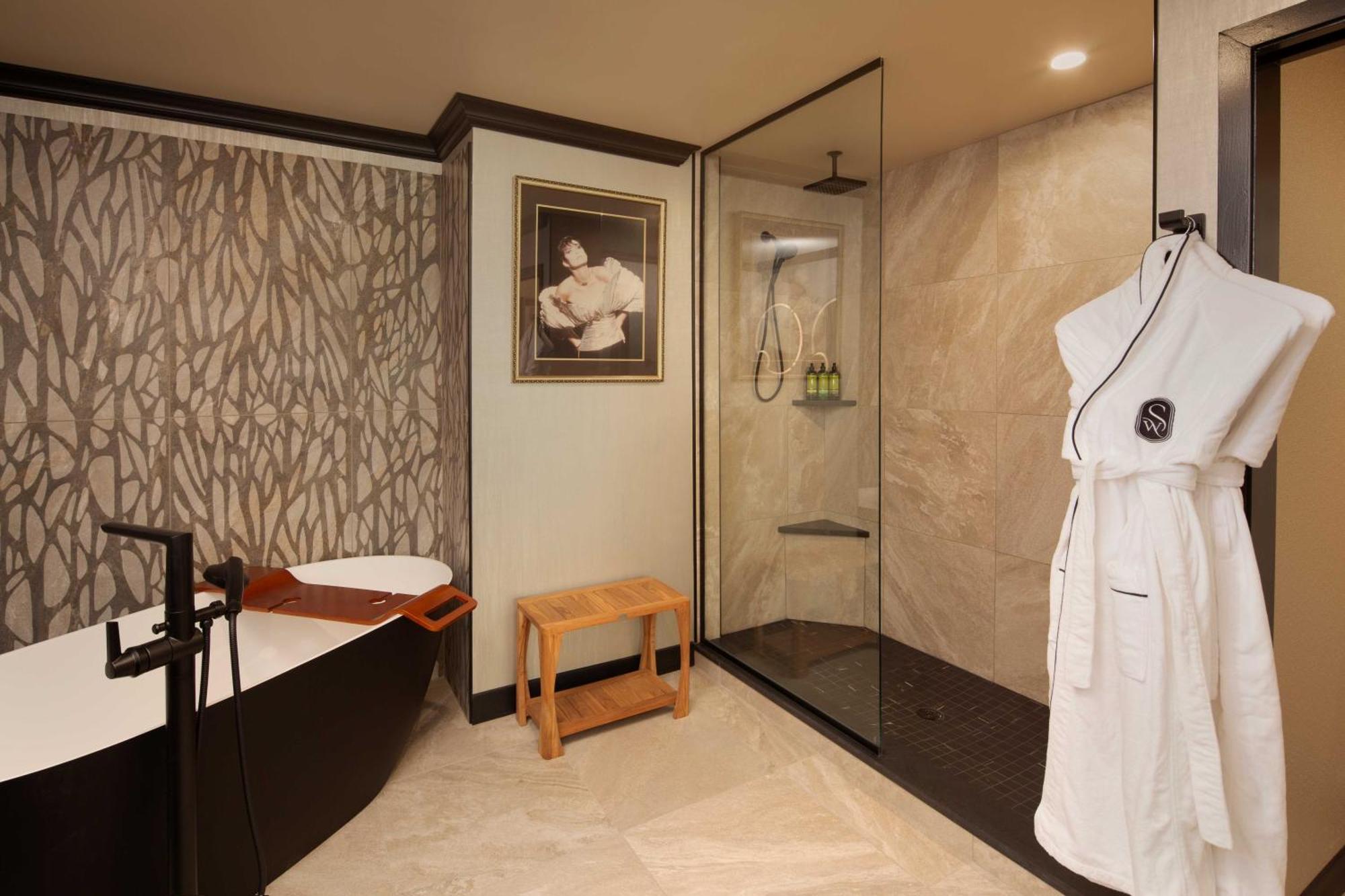 The Swiftwater Hotel Ngoại thất bức ảnh
