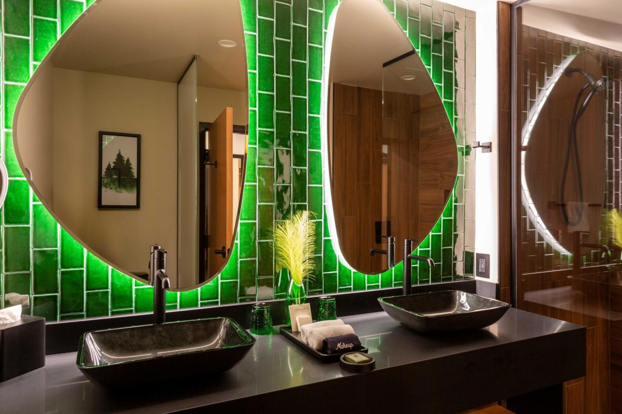 The Swiftwater Hotel Ngoại thất bức ảnh