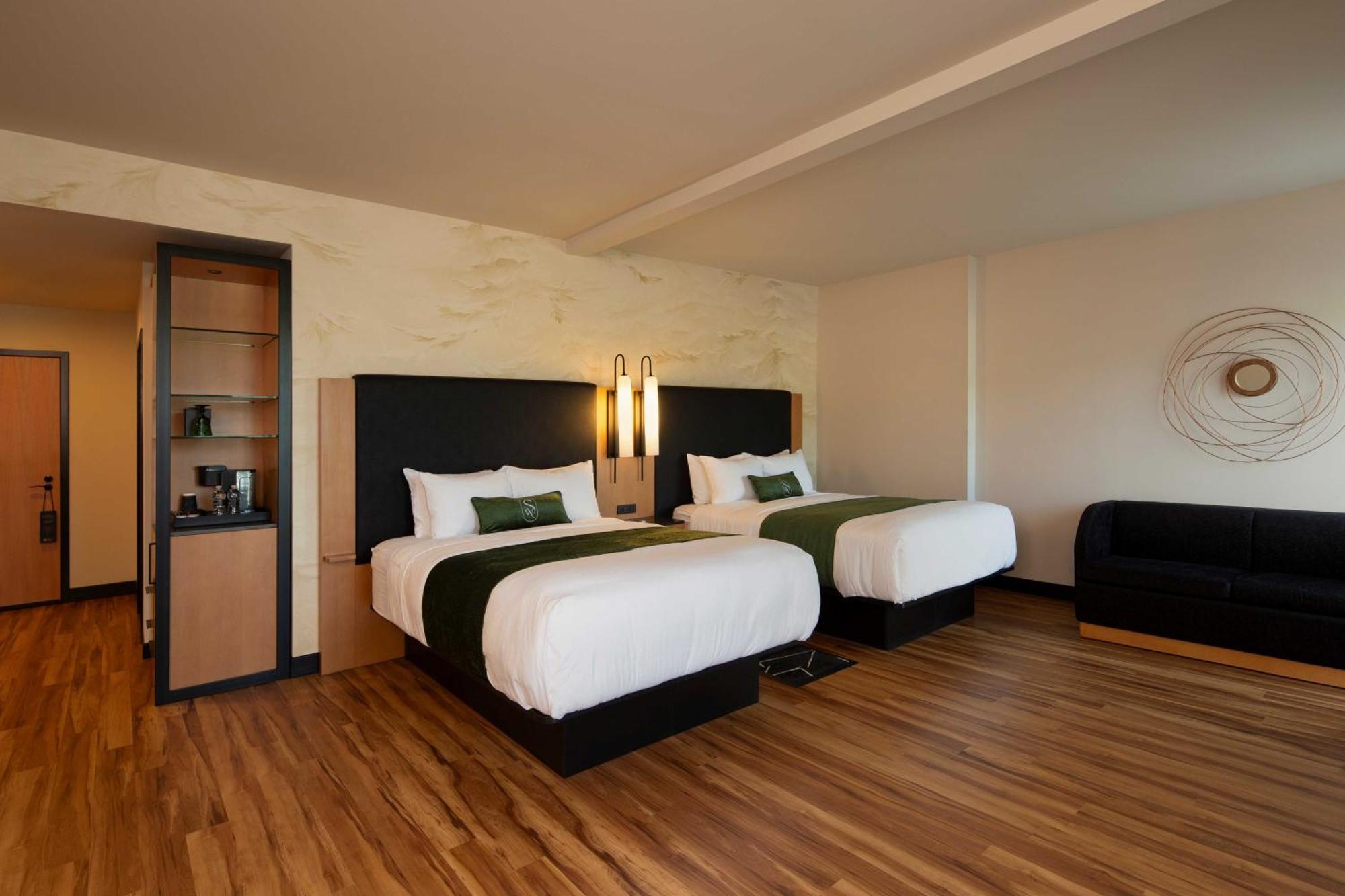 The Swiftwater Hotel Ngoại thất bức ảnh