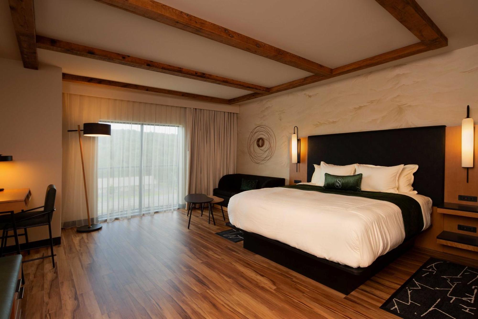 The Swiftwater Hotel Ngoại thất bức ảnh