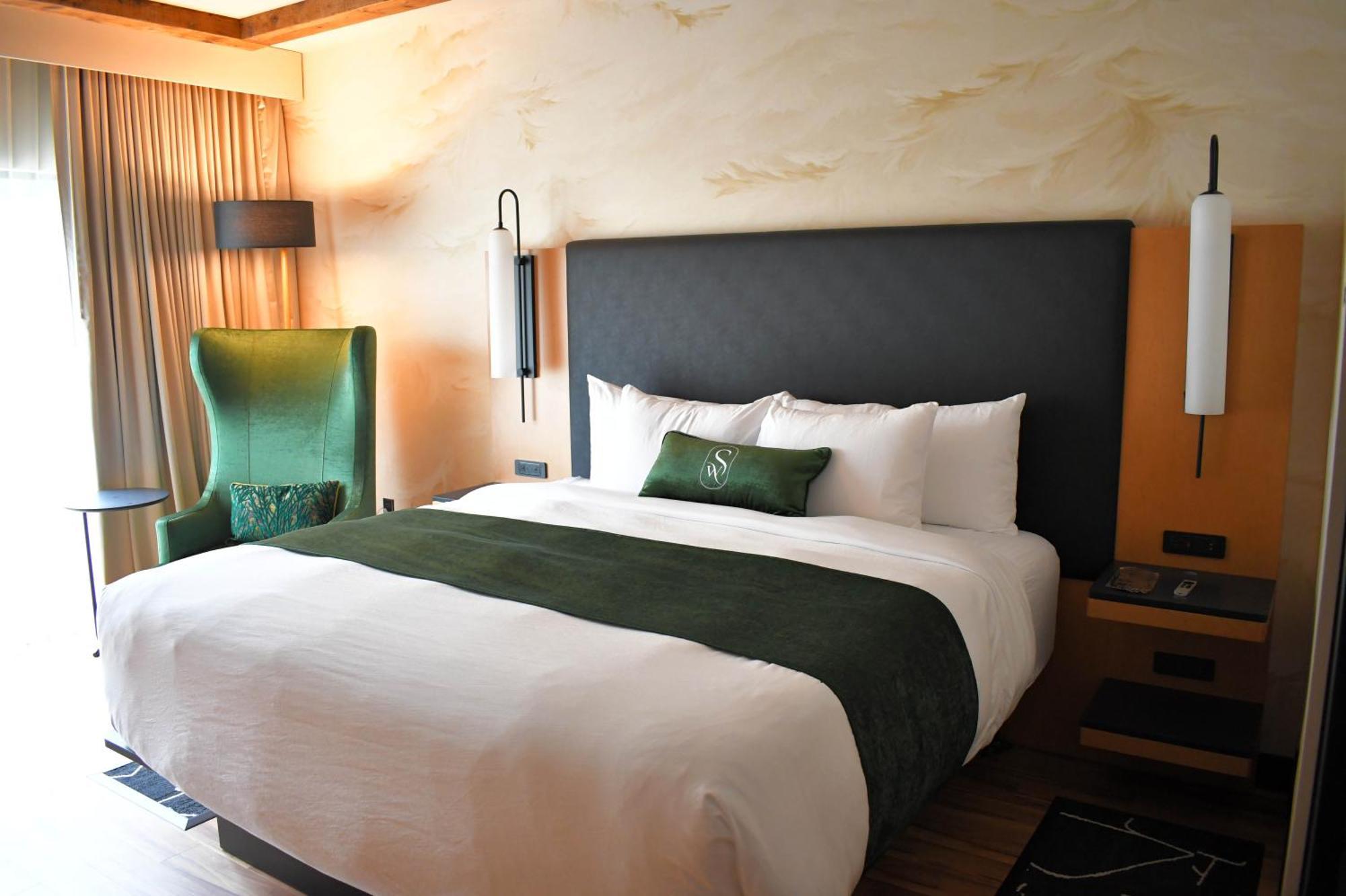 The Swiftwater Hotel Ngoại thất bức ảnh